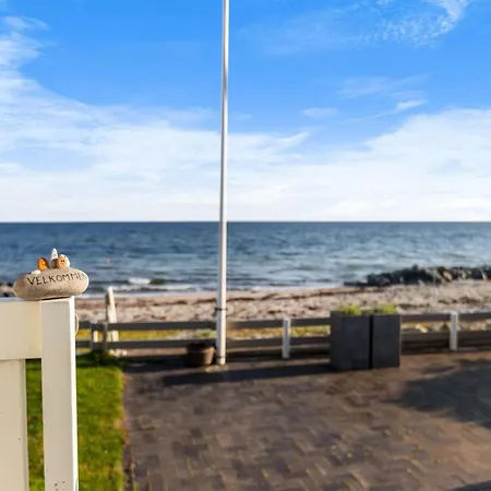 Diderik - 5m From The Sea By Interhome